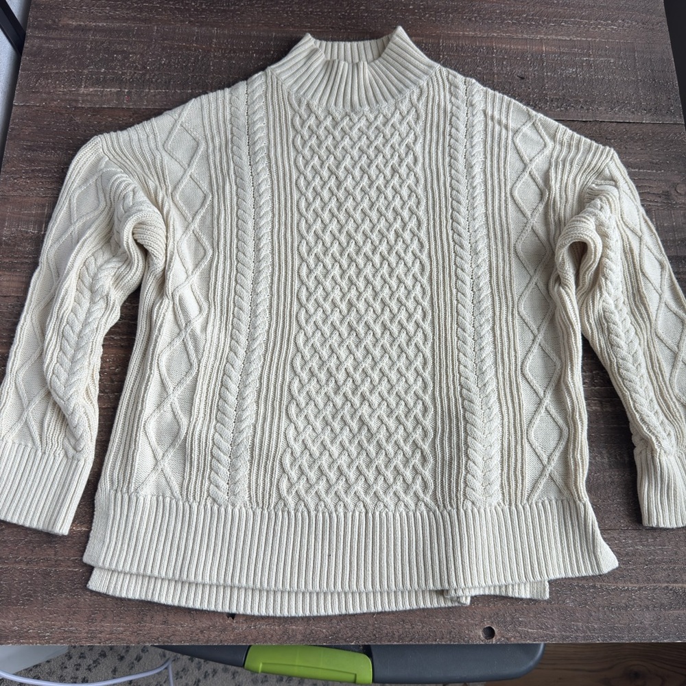 J Crew Cream Cable Knit Women's Sweater